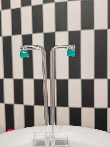 Aqua Bar & Clear Studs